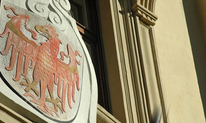 Covid: nuove regole in provincia di Bolzano, meno clienti nei locali