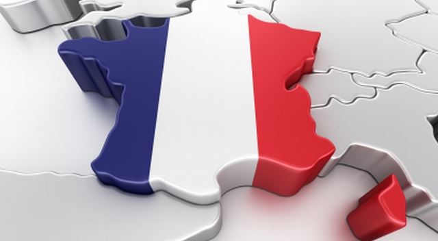 Poker online in Francia: da gennaio 2015 le room estere pagheranno anche l'Iva