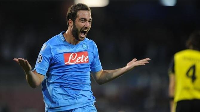 Napoli-Juventus i giocatori Scommettendo puntano sulla vittoria dei partenopei