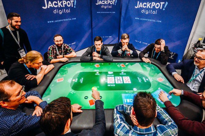 I tavoli da poker elettronici, dalla regolamentazione del settore al fallimento: ora rispuntano in Usa