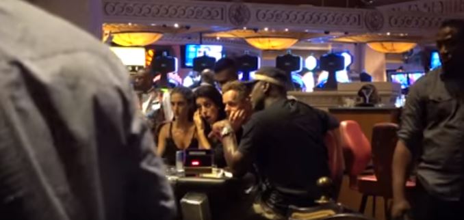 Michael Jordan beccato a giocare a poker alle Bahamas