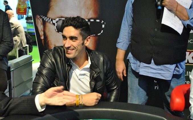 Filippo Magnini a Saint Vincent per giocare le PokerClub Live Series Lottomatica