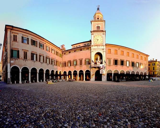 Modena: 'Bando no profit, esclusi spazi con apparecchi da gioco'
