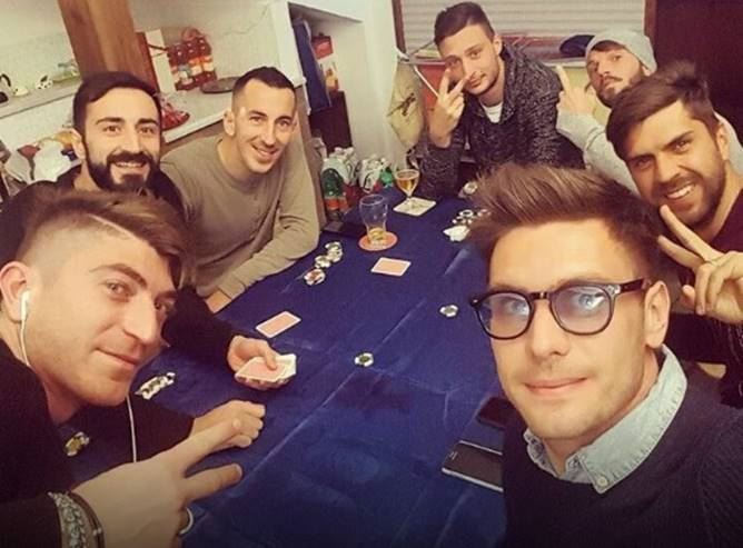 'No poker, no party!!', per l'attaccante del Catania Paolucci