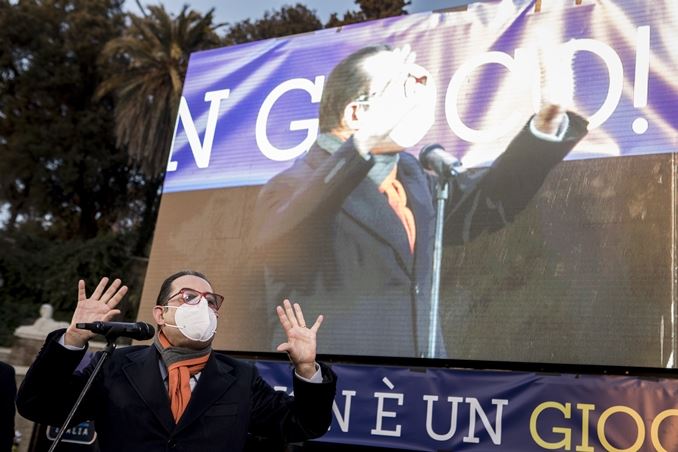 Pittella (Pd): 'Contro il gioco ideologie e pregiudizi, ora si può riaprire'