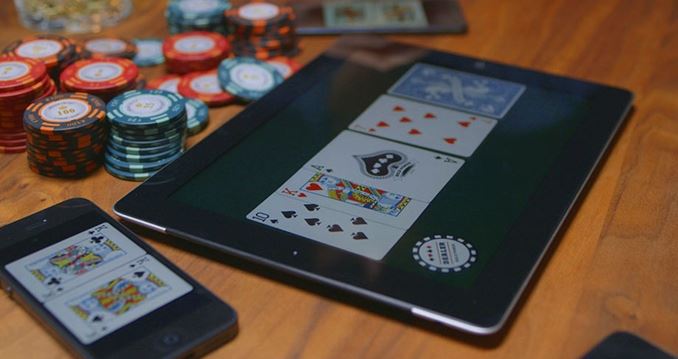 Operazione Dda Reggio Calabria: ecco cosa succede nel poker online 'punto it'