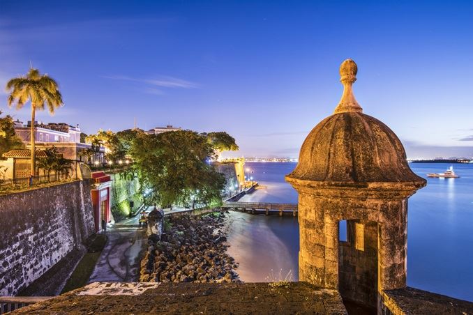 Portorico apre (e chiude) ai turisti ma blocca di nuovo i casinò 