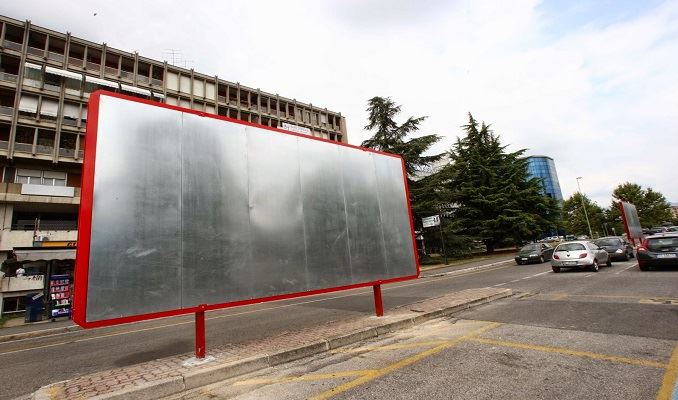 Pescara, Di Pillo: 'Cartelli pubblicitari, verificare rispetto legge Gap'