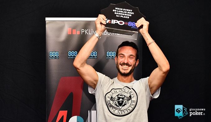 Andrea Ricci vince IPO888poker San Marino e si consacra come top player: 'Torneo complicatissimo ma ora la gioia!'