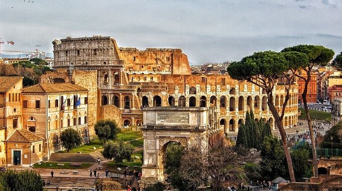 Roma, modifica al regolamento sul gioco: i Municipi dicono sì