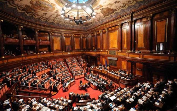 Senato, M5S: 'Commissione Antimafia si occupi di legami tra gioco e criminalità'