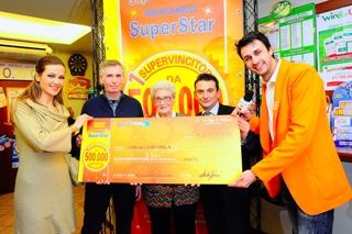 SuperEnalotto SuperStar festeggia la vincita da 500mila euro realizzata a Firenze