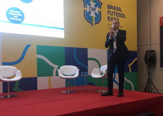GLMS President acts as a Lecturer at the Brazilian Football Expo