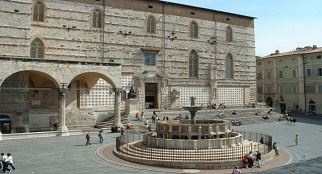 Perugia, sì del consiglio comunale a Odg sul gioco: ‘Sindaco intervenga su orari sale’