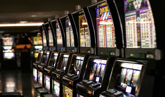 Evasione fiscale: 5mila lettere dall'Agenzia Entrate a esercenti slot machine