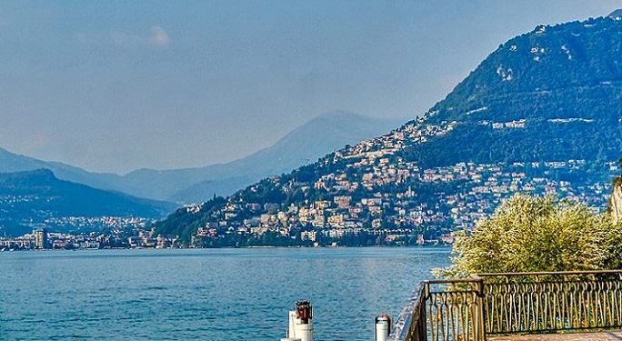 Campione_d'Italia_Vista_sul_Lago_di_Lugano_5.jpg