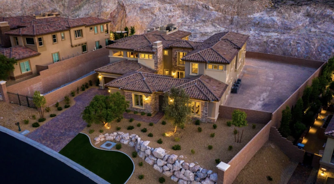 Chance Kornuth mette in vendita la sua villa di Las Vegas a 3,5 milioni $