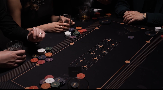 The Plutus Poker Chips, un set tra arte e funzionalità a