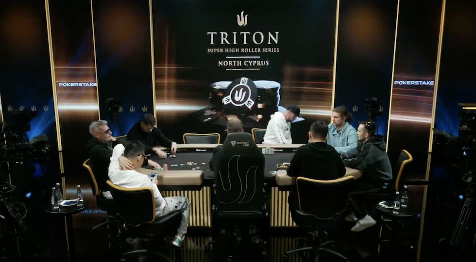 tritonpokertavolodiretta.png