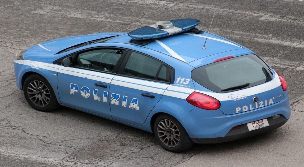 polizia.jpg